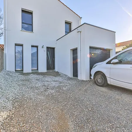 Appartamento Jolie Maison Avec Piscine Chauffée Aux Sables